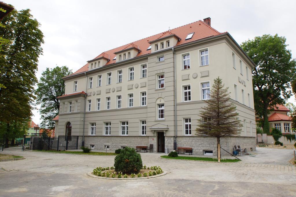 Villa La Pierre Strzegom Exterior photo